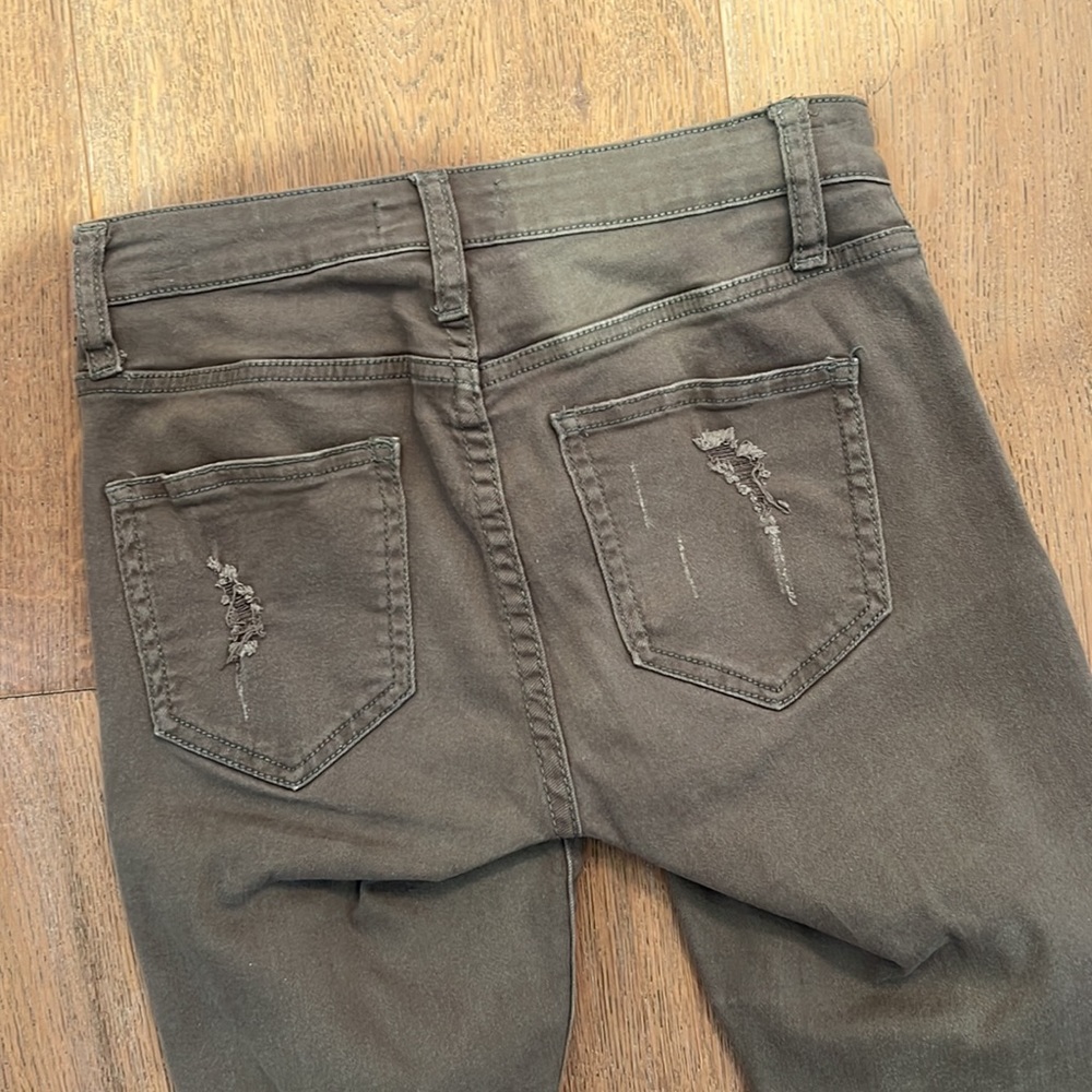 Jeans - Picture 4 of 5
